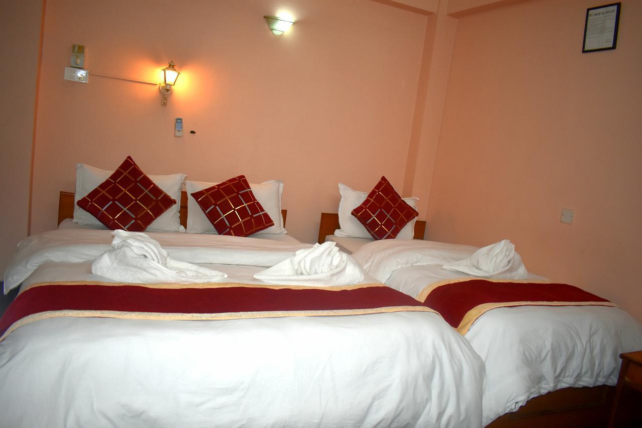 Festoon Hotel Kathmandu Cameră foto